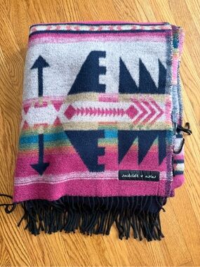 Sackcloth & Ashes southwestern wool blend throw blanket